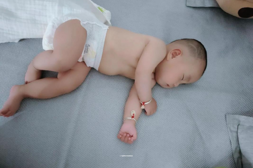 大连宝宝口水多怎么回事
